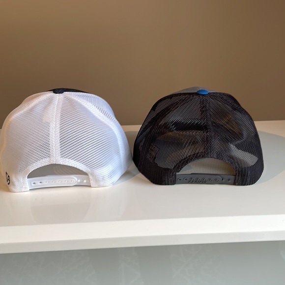 Mesh back Trucker Hats - Picture 2 of 5